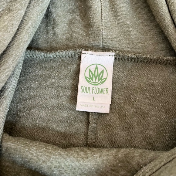 Soul Flower Olive Hooded shirt - Picture 5 of 6